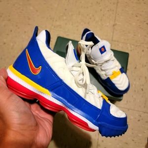 2018 Lebron 16 SB "SuperBron" Limited Release